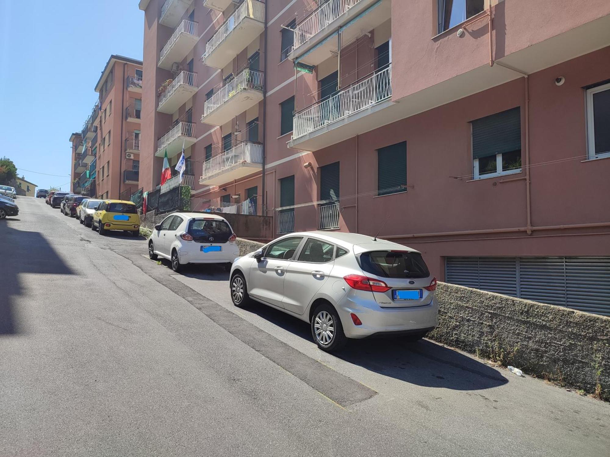 Ferienwohnung Donny Dude Panorama Genua Exterior foto